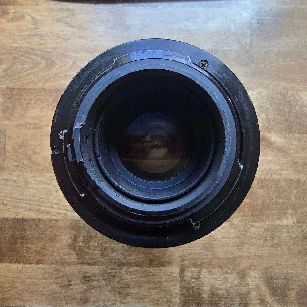 Samigon MC Auto Zoom 85-210mm f3.8 Macro Lens with Toshiba 62mm Skylight Filter